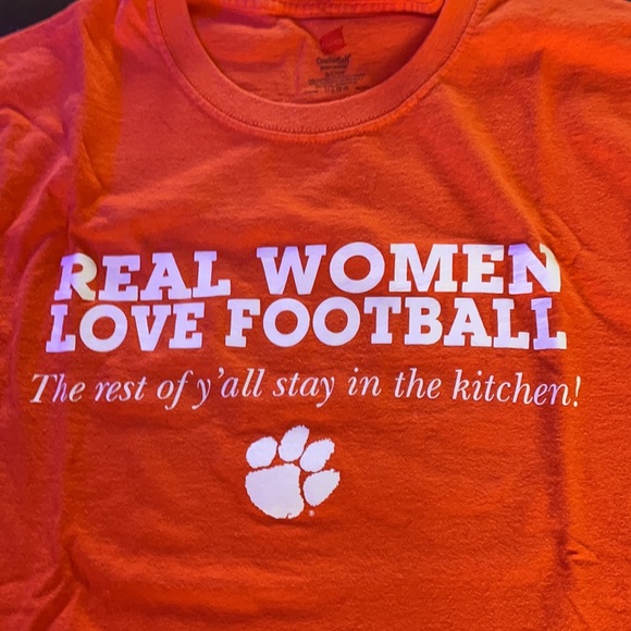 - $$Orange Clemson T-shirt. - Picture 2 of 4